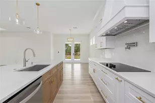 42845 Honeysuckle St, Eustis, FL 32736 - Photo 11