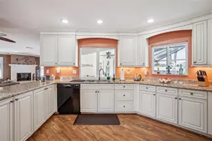 3085 Rock Creek Dr, Port Charlotte, FL 33948 - Photo 7