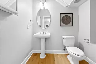 254 Valencia Cir, Saint Petersburg, FL 33716 - Photo 13