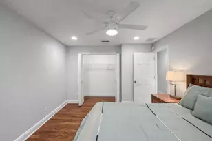 254 Valencia Cir, Saint Petersburg, FL 33716 - Photo 29
