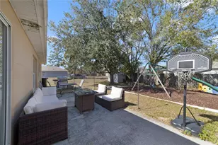 819 Abbeville Ct, Kissimmee, FL 34759 - Photo 23