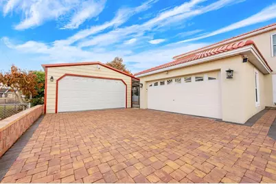 2540 Winners Circle, Kissimmee, FL 34744 - Photo 5