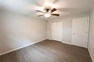 806 Wedgewood Dr, Mount Dora, FL 32757 - Photo 3