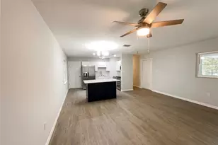 806 Wedgewood Dr, Mount Dora, FL 32757 - Photo 9