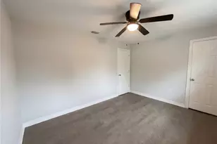 806 Wedgewood Dr, Mount Dora, FL 32757 - Photo 19