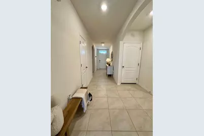 9582 Black Walnut Drive, Groveland, FL 34736 - Photo 5