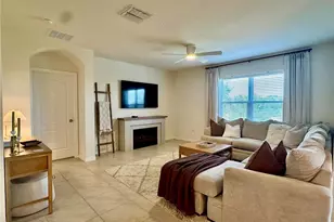 9582 Black Walnut Dr, Groveland, FL 34736 - Photo 9