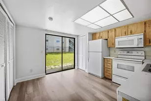 12062 Tift Cir, Orlando, FL 32826 - Photo 9