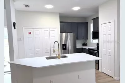 1282 S Beach Circle, Kissimmee, FL 34746 - Photo 7