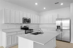 2697 Bevel Ln, Davenport, FL 33837 - Photo 5