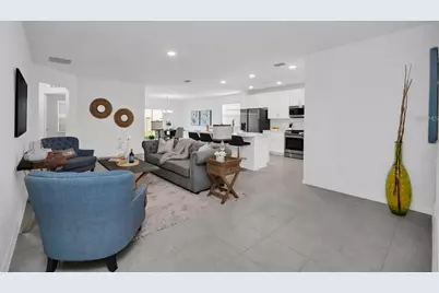 1154 Oak Bluff Drive, Davenport, FL 33837 - Photo 3