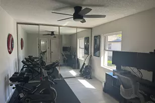 39 Essex Ct, Royal Palm Beach, FL 33411 - Photo 17
