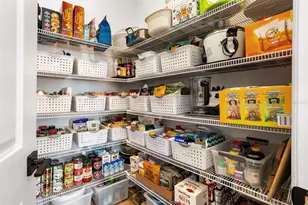 18411 Mowry Ct, Orlando, FL 32827 - Photo 17