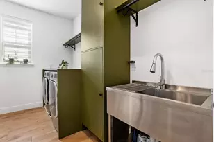 18411 Mowry Ct, Orlando, FL 32827 - Photo 37