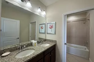 186 Captiva Dr, Davenport, FL 33896 - Photo 15
