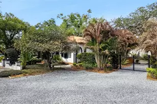 926 E Shadowlawn Ave, Tampa, FL 33603 - Photo 49