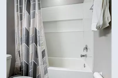 640 Chestnut Avenue, Orange City, FL 32763 - Photo 21