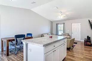 640 Chestnut Ave, Orange City, FL 32763 - Photo 7