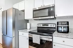 640 Chestnut Ave, Orange City, FL 32763 - Photo 19