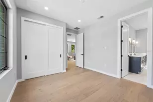22 E Steele St, Orlando, FL 32804 - Photo 57