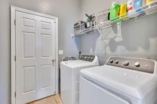 421 Bay Leaf Dr, Poinciana, FL 34759 - Photo 15