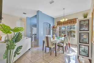 421 Bay Leaf Dr, Poinciana, FL 34759 - Photo 5