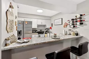 1300 Woodman Way, Orlando, FL 32818 - Photo 15