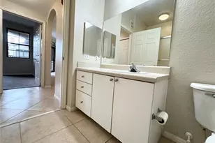 911 N Orange Ave, Orlando, FL 32801 - Photo 23