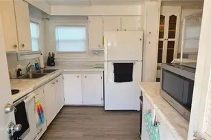 5240 Pineland Ave, Port Orange, FL 32127 - Photo 9