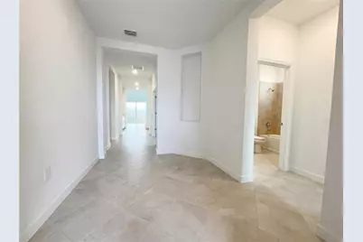 7863 Lakes Edge Lane, Port Charlotte, FL 33981 - Photo 9