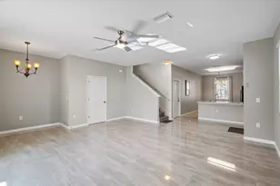 12843 Buffalo Run Dr, Gibsonton, FL 33534 - Photo 5