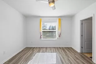 12843 Buffalo Run Dr, Gibsonton, FL 33534 - Photo 15