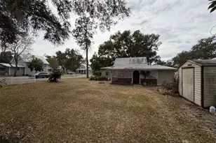 5450 10th St, Zephyrhills, FL 33542 - Photo 9