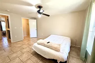 4107 78th St W, Bradenton, FL 34209 - Photo 11