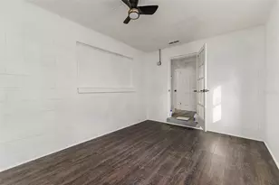 661 Duncan Cir E, Auburndale, FL 33823 - Photo 11