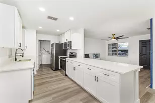 661 Duncan Cir E, Auburndale, FL 33823 - Photo 7