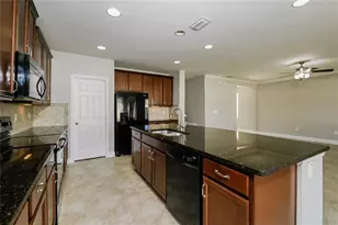 10255 Newminster Loop, Ruskin, FL 33573 - Photo 5