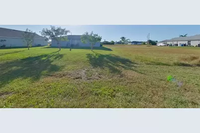 2838 NW 19th Place, Cape Coral, FL 33993 - Photo 25