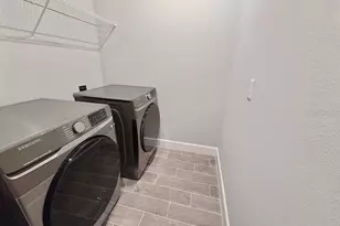 11019 Devonbridge Dr, Palmetto, FL 34221 - Photo 13