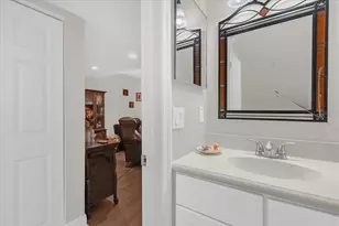 5214 Cypress Creek Dr, Orlando, FL 32811 - Photo 9