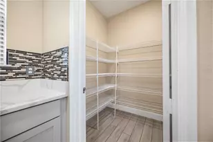 8348 Vivaro Isle Way, Windermere, FL 34786 - Photo 53