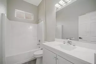 417 Bay Leaf Dr, Kissimmee, FL 34759 - Photo 11