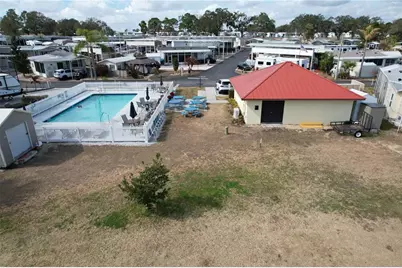 402 Golfview Drive, Davenport, FL 33837 - Photo 5