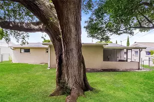 3914 Pensdale Dr, New Port Richey, FL 34652 - Photo 15