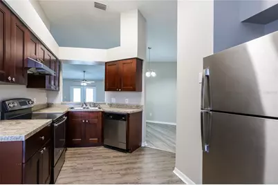 11839 Brenford Crest Drive, Riverview, FL 33579 - Photo 5