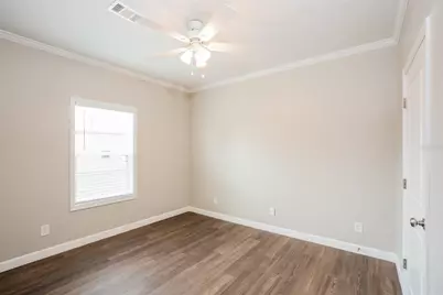 1311 28th Street S, Saint Petersburg, FL 33712 - Photo 13