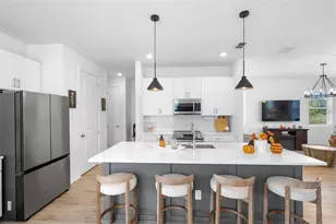 17682 Northlake Grv Dr, Winter Garden, FL 34787 - Photo 9