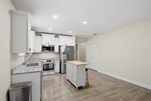 2572 Vineyard Cir, Sanford, FL 32771 - Photo 9