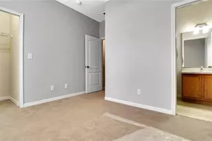 10624 Savannah Wood Dr, Orlando, FL 32832 - Photo 15