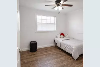 1021 Fairburn Avenue, Clearwater, FL 33755 - Photo 19